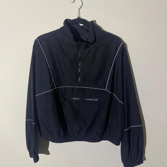 Wind Breaker - Picture 2 of 2
